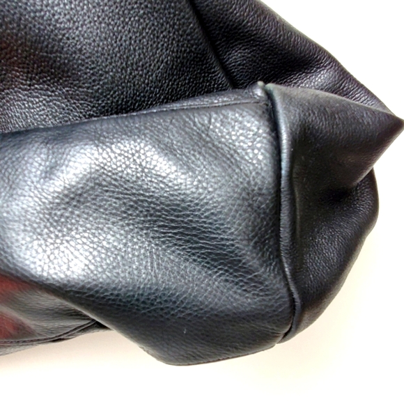 Marc Jacobs Classic Fran Black Leather Hobo Bag - Picture 6 of 12